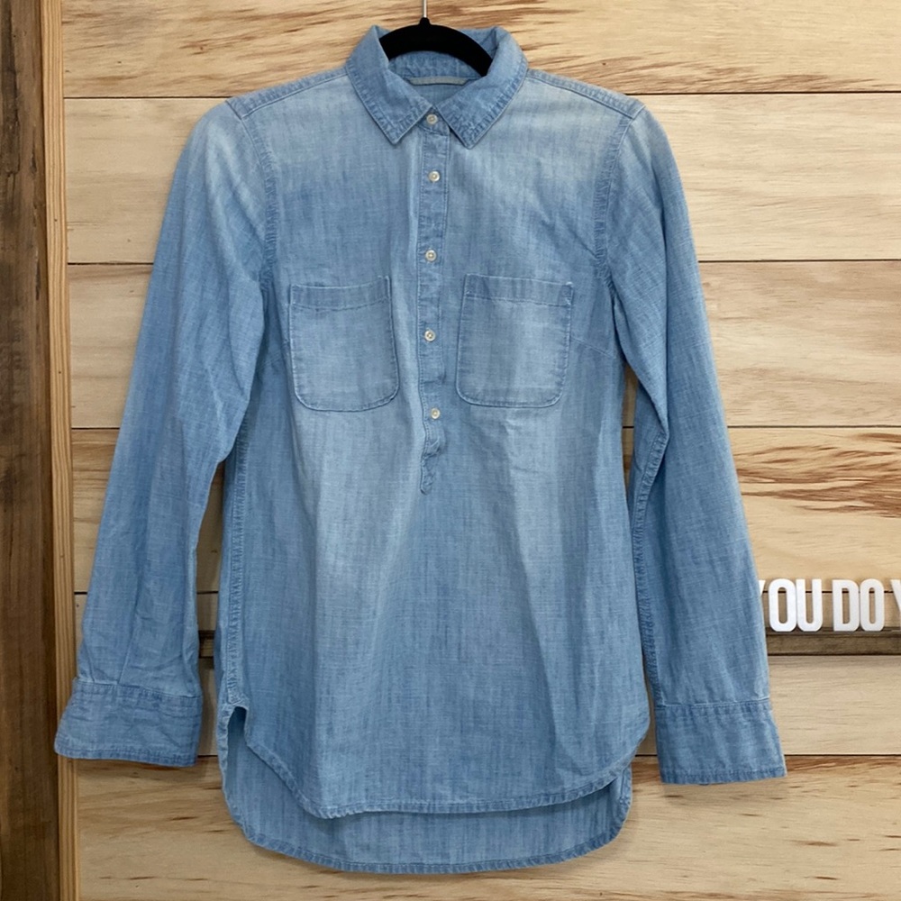 5/$25 Merona Blue Jean Top